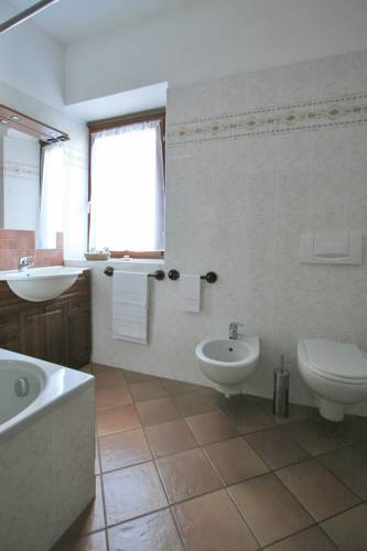 Meina Italien Hotel Promo-Code booking.com