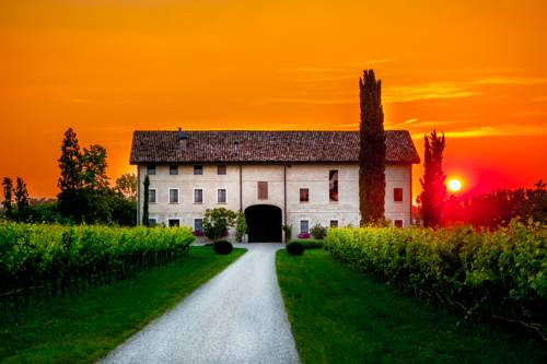 Borzano Aktionscode Italien Booking.com