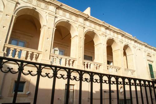 Noto Italie code promo booking.com