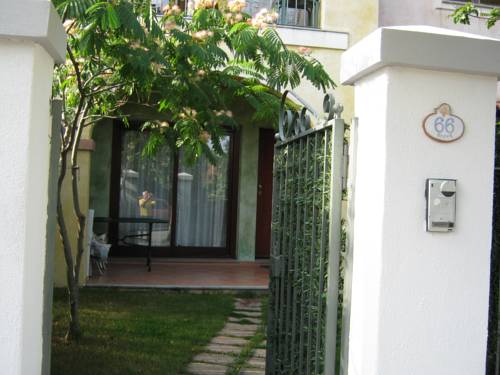 Capoterra Aktionscode Italien Booking.com
