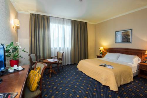 Saronno Aktionscode Italien Booking.com