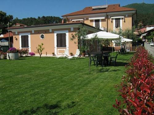 Carrara Aktionscode Italien Booking.com