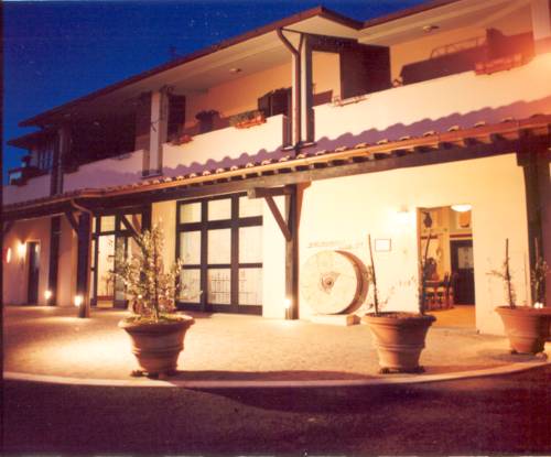 Montecchio Italien Hotel Promo-Code booking.com