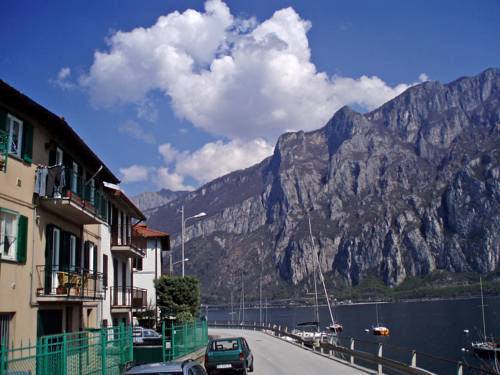 Valmadrera Italie code promo booking.com