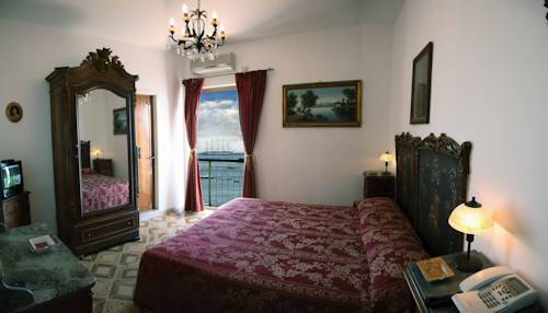 Giardini Naxos Italie code promo booking.com