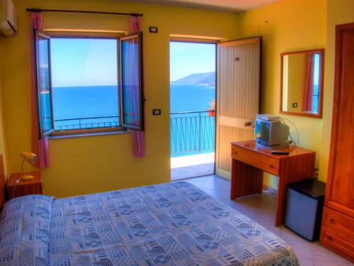 Capo dʼOrlando Aktionscode Italien Booking.com