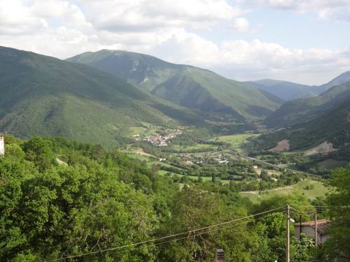 Sant'Anatolia di Narco Aktionscode Italien Booking.com