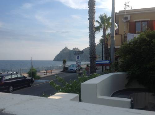 Sant'Alessio Siculo Codice promozionale Booking.com Italia