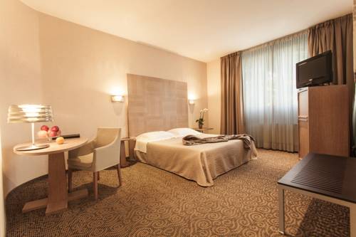 Carate Brianza Italie code promo booking.com