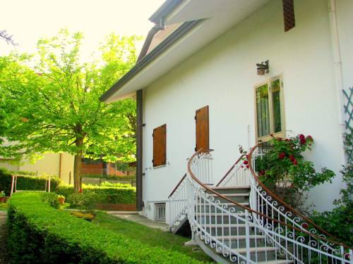 Montescudo Italie code promo booking.com
