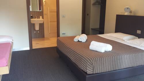 Saronno Aktionscode Italien Booking.com