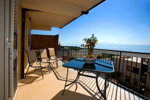 Santa Teresa Di Riva Italie code promo booking.com