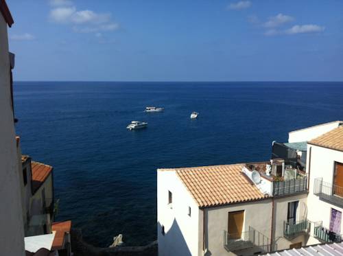 Cefal&ugrave; Italie code promo booking.com