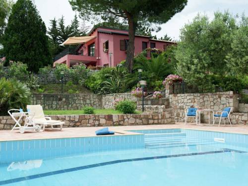 Collesano Aktionscode Italien Booking.com