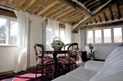 Lucques Italie code promo booking.com