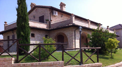 Colli Del Tronto Italië promotiecode Booking.com