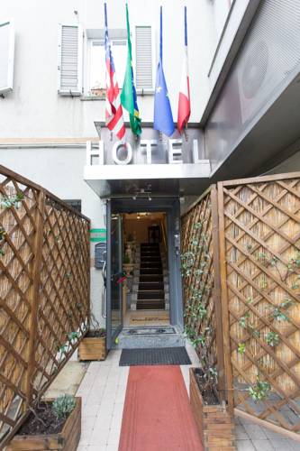 Merone Italien Hotel Promo-Code booking.com