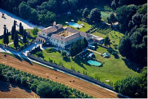 Massa Martana Aktionscode Italien Booking.com