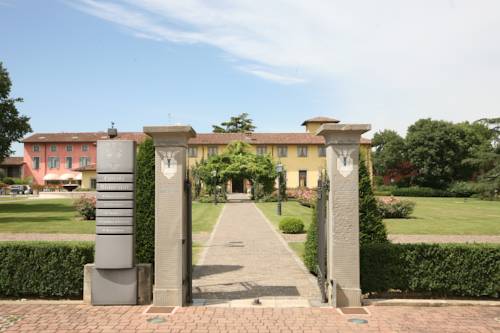 Cologno Al Serio Italy Promo Code Booking.com