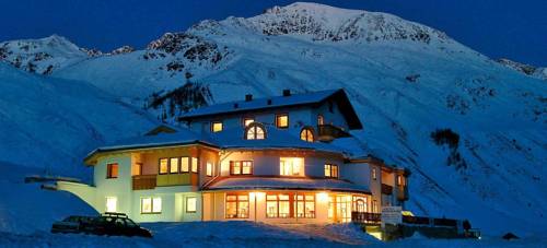 Curon Venosta (Graun im Vinschgau) Italie code promo booking.com