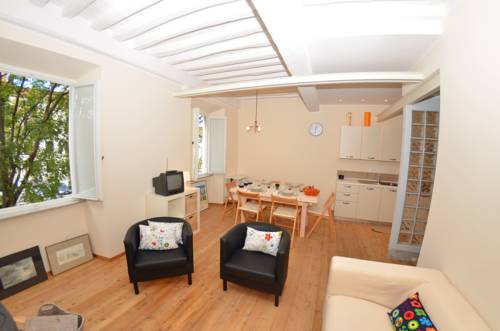 Lucques Italie code promo booking.com