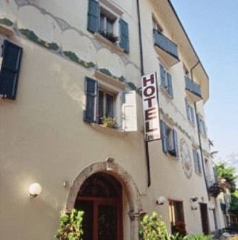 Nago Italie code promo booking.com