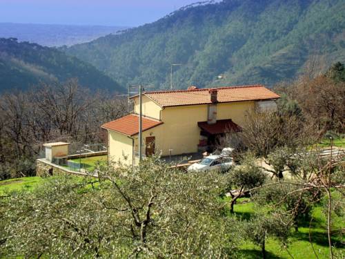 Seravezza Aktionscode Italien Booking.com